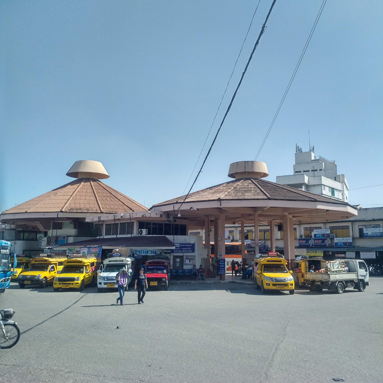 Minibus Chiangmai[Chang Phueak Station] >> Mearim